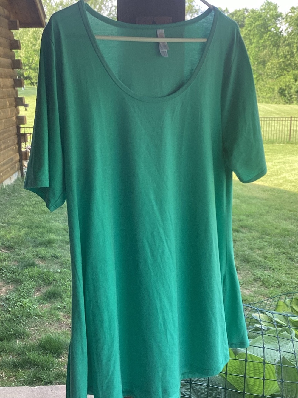 LuLaRoe Perfect Tee in Sea Green - XL